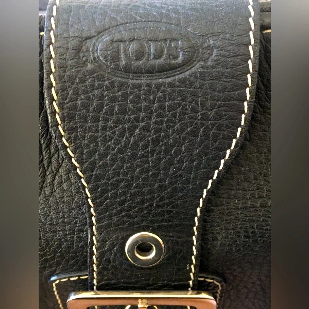 Tod’s Leather Weekender Shoulder Bag Large - Picture 4 of 10